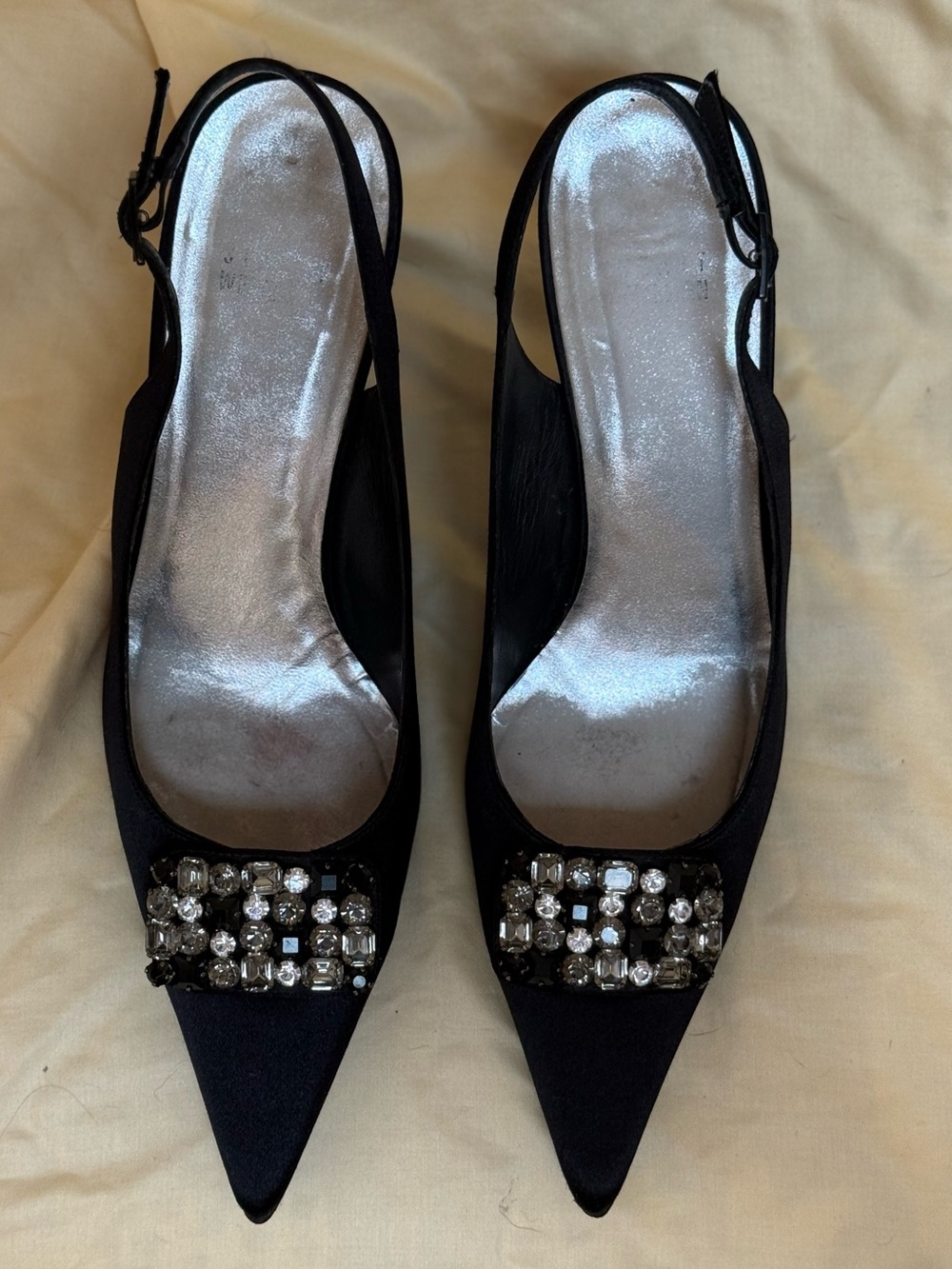 Stunning Vintage Stuart Weitzman Black Embellished Slingback Pointed-Toe heels.